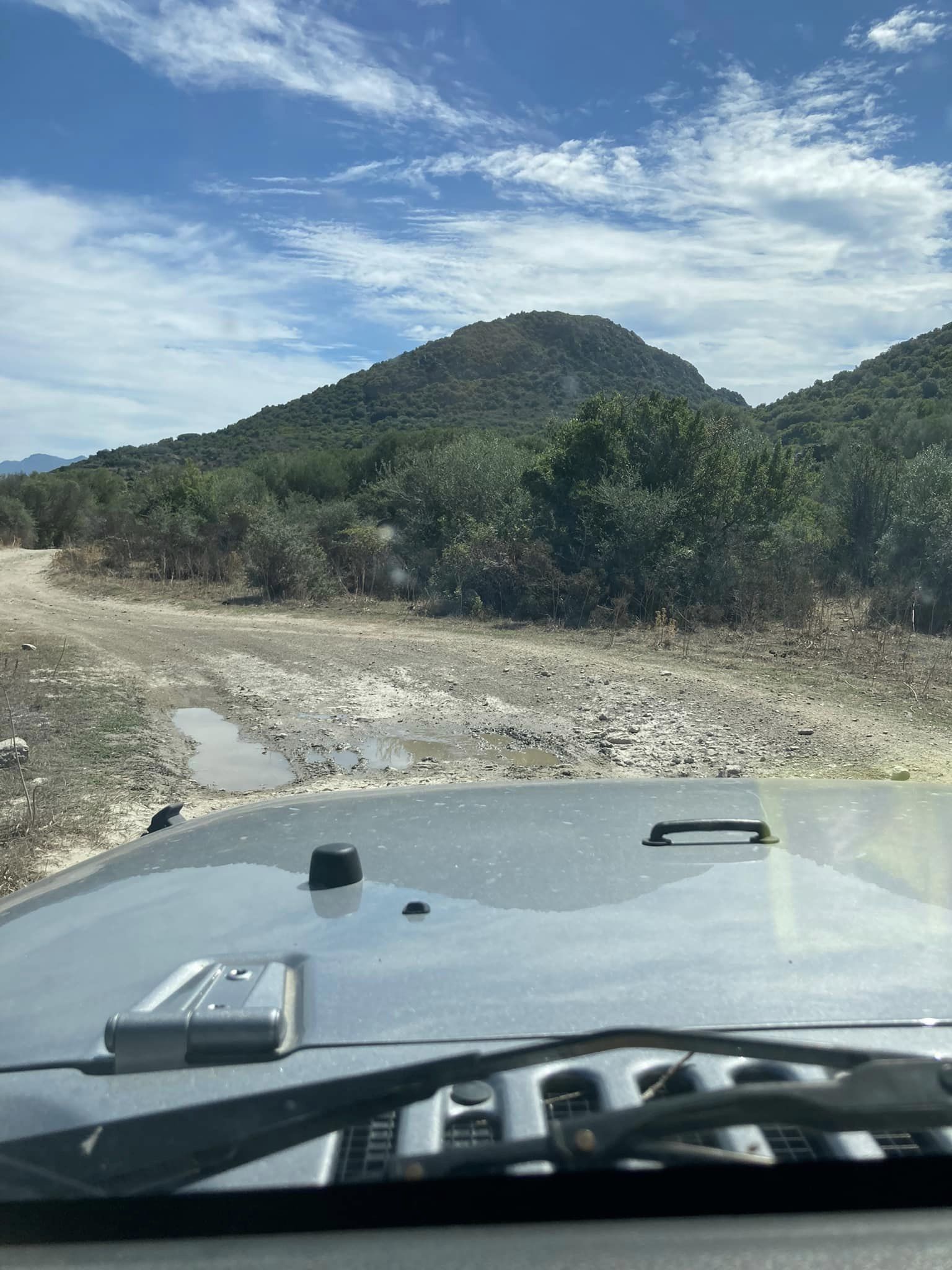La strada che porta alla spiaggia di Saleccia